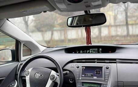 Toyota Prius, 2010 год, 1 250 000 рублей, 8 фотография