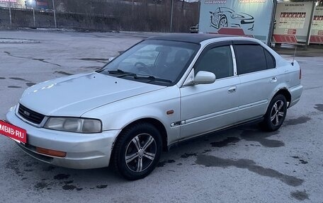 Isuzu Gemini IV, 1997 год, 130 000 рублей, 2 фотография