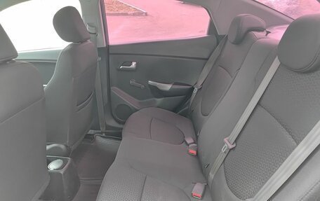 KIA Rio III рестайлинг, 2014 год, 729 800 рублей, 15 фотография