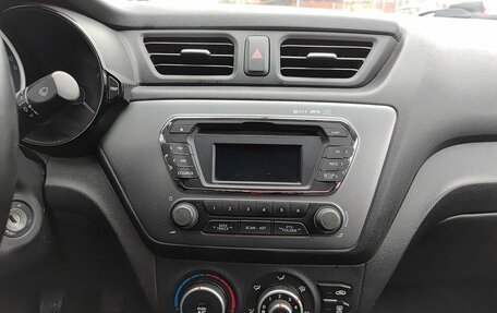 KIA Rio III рестайлинг, 2014 год, 729 800 рублей, 18 фотография