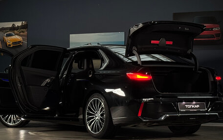 BMW 7 серия, 2024 год, 16 999 000 рублей, 7 фотография