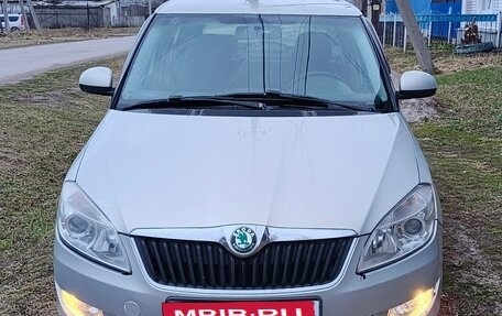 Skoda Fabia II, 2012 год, 650 000 рублей, 1 фотография
