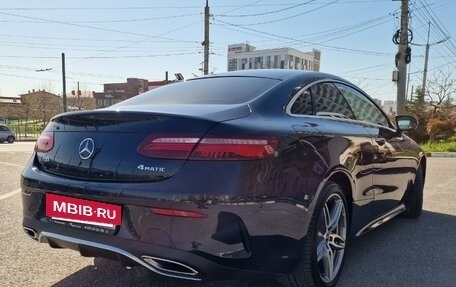 Mercedes-Benz E-Класс, 2019 год, 5 900 000 рублей, 5 фотография