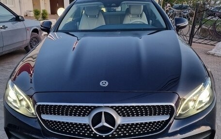 Mercedes-Benz E-Класс, 2019 год, 5 900 000 рублей, 25 фотография