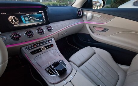 Mercedes-Benz E-Класс, 2019 год, 5 900 000 рублей, 32 фотография