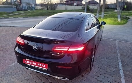 Mercedes-Benz E-Класс, 2019 год, 5 900 000 рублей, 34 фотография