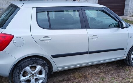 Skoda Fabia II, 2012 год, 650 000 рублей, 4 фотография