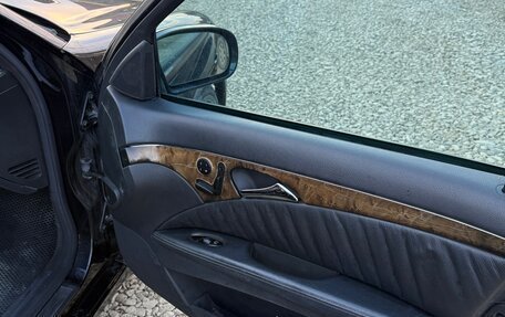 Mercedes-Benz E-Класс, 2003 год, 850 000 рублей, 11 фотография