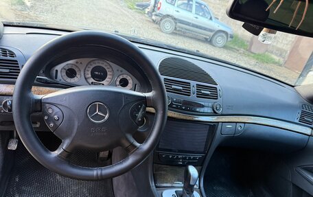 Mercedes-Benz E-Класс, 2003 год, 850 000 рублей, 13 фотография