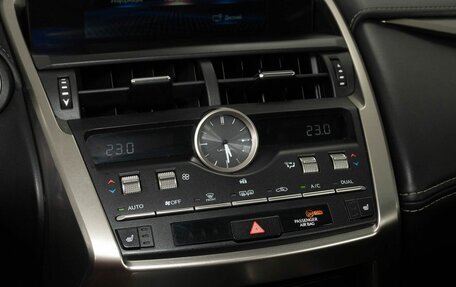 Lexus NX I, 2018 год, 3 815 000 рублей, 11 фотография