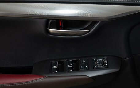 Lexus NX I, 2018 год, 3 815 000 рублей, 20 фотография