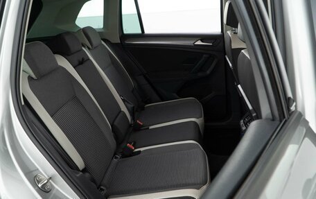 Volkswagen Tiguan II, 2020 год, 2 829 050 рублей, 7 фотография