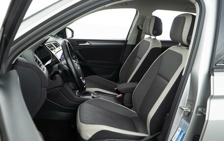 Volkswagen Tiguan II, 2020 год, 2 829 050 рублей, 10 фотография