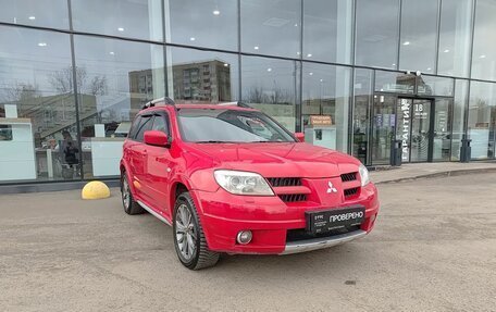 Mitsubishi Outlander III рестайлинг 3, 2006 год, 599 800 рублей, 3 фотография