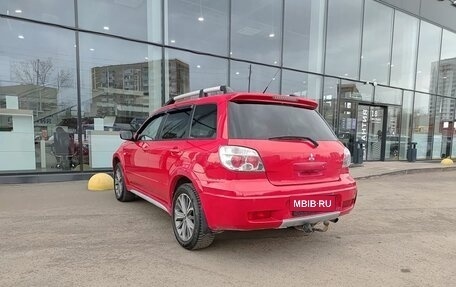 Mitsubishi Outlander III рестайлинг 3, 2006 год, 599 800 рублей, 8 фотография
