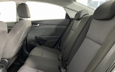 Hyundai Solaris II рестайлинг, 2021 год, 1 690 000 рублей, 6 фотография