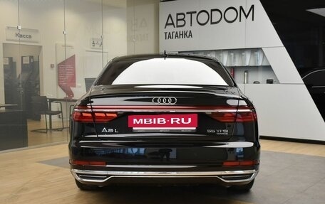 Audi A8, 2018 год, 4 900 000 рублей, 6 фотография