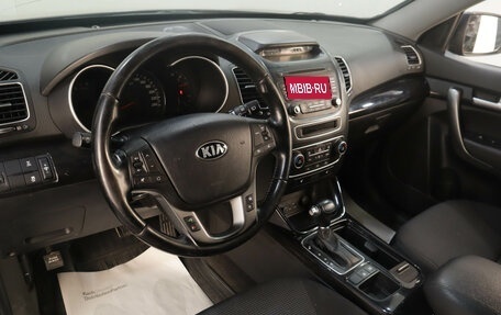 KIA Sorento II рестайлинг, 2017 год, 2 359 000 рублей, 8 фотография