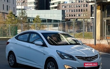 Hyundai Solaris II рестайлинг, 2014 год, 1 130 000 рублей, 1 фотография