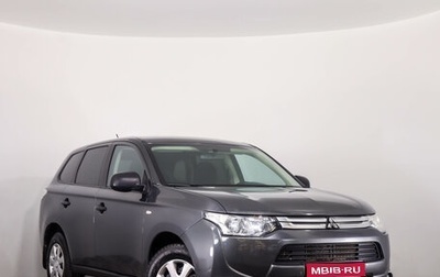 Mitsubishi Outlander III рестайлинг 3, 2014 год, 1 399 000 рублей, 1 фотография