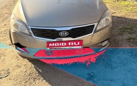 KIA cee'd I рестайлинг, 2011 год, 800 000 рублей, 8 фотография