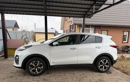 KIA Sportage IV рестайлинг, 2020 год, 2 450 000 рублей, 3 фотография