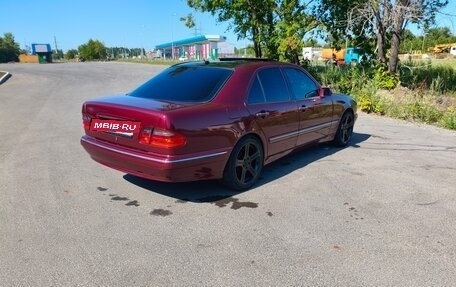 Mercedes-Benz E-Класс, 2000 год, 600 000 рублей, 22 фотография