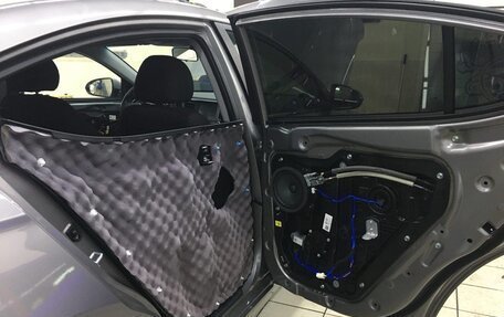 Hyundai Elantra VI рестайлинг, 2020 год, 2 000 000 рублей, 12 фотография