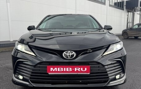 Toyota Camry, 2021 год, 2 850 000 рублей, 8 фотография