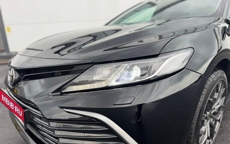 Toyota Camry, 2021 год, 2 850 000 рублей, 9 фотография
