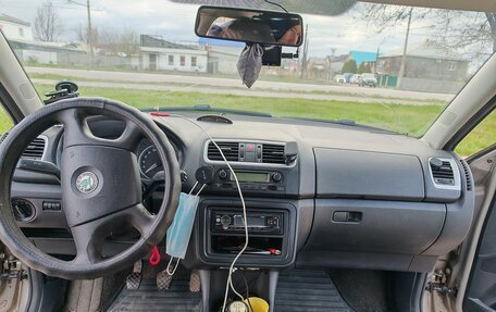 Skoda Fabia II, 2008 год, 350 000 рублей, 20 фотография