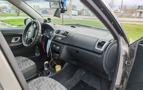 Skoda Fabia II, 2008 год, 350 000 рублей, 23 фотография