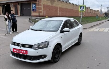 Volkswagen Polo VI (EU Market), 2014 год, 340 000 рублей, 2 фотография