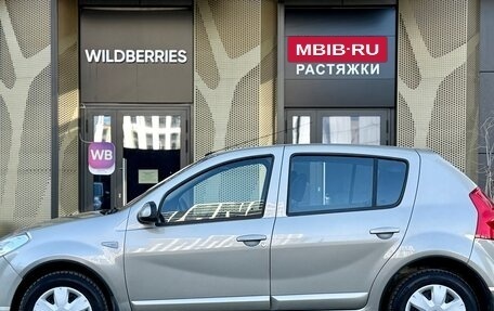 Renault Sandero I, 2011 год, 645 000 рублей, 2 фотография