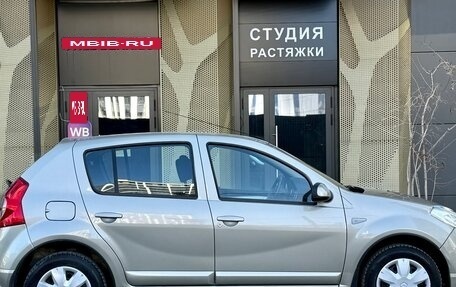 Renault Sandero I, 2011 год, 645 000 рублей, 3 фотография