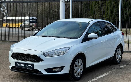 Ford Focus III, 2017 год, 899 000 рублей, 3 фотография