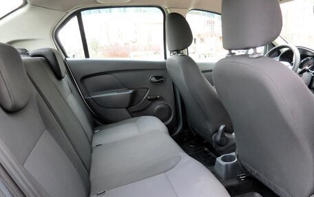 Renault Logan II, 2021 год, 700 000 рублей, 7 фотография