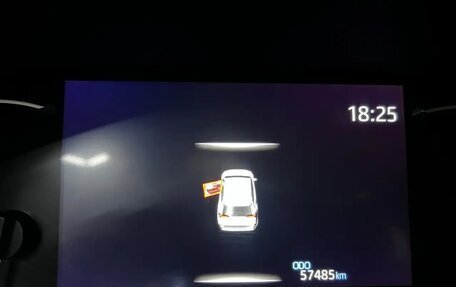 Toyota RAV4, 2021 год, 3 500 000 рублей, 10 фотография