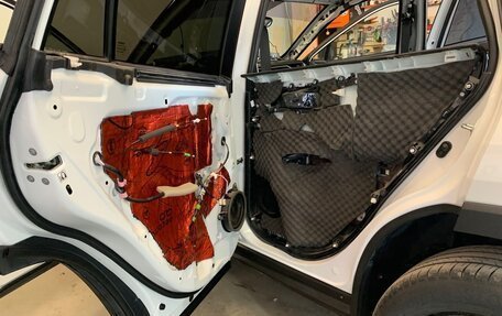 Toyota RAV4, 2021 год, 3 500 000 рублей, 22 фотография