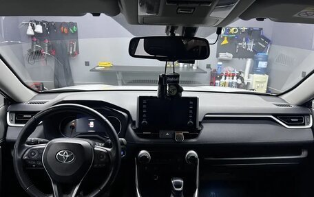 Toyota RAV4, 2021 год, 3 500 000 рублей, 18 фотография