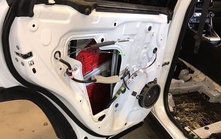 Toyota RAV4, 2021 год, 3 500 000 рублей, 26 фотография