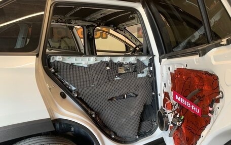 Toyota RAV4, 2021 год, 3 500 000 рублей, 25 фотография