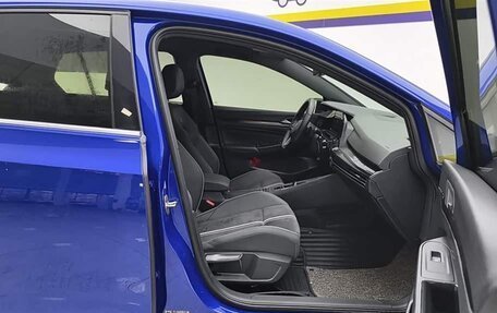 Volkswagen Golf VII, 2021 год, 1 670 000 рублей, 9 фотография