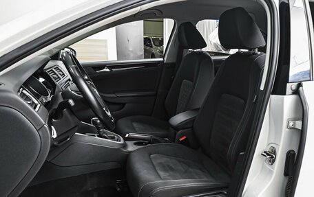 Volkswagen Jetta VI, 2016 год, 1 399 000 рублей, 10 фотография