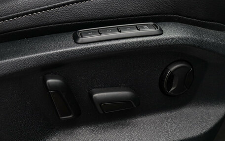 Volkswagen Tiguan II, 2021 год, 3 900 000 рублей, 14 фотография