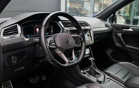 Volkswagen Tiguan II, 2021 год, 3 900 000 рублей, 13 фотография