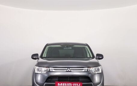 Mitsubishi Outlander III рестайлинг 3, 2014 год, 1 399 000 рублей, 2 фотография