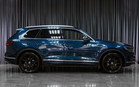 Volkswagen Touareg III, 2019 год, 5 999 000 рублей, 5 фотография