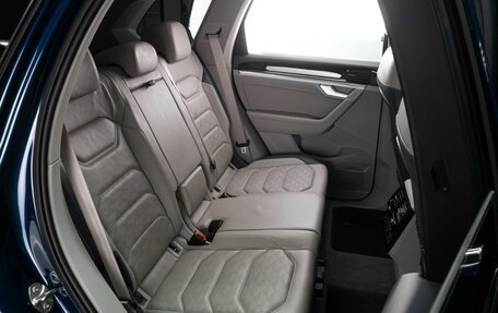 Volkswagen Touareg III, 2019 год, 5 999 000 рублей, 20 фотография