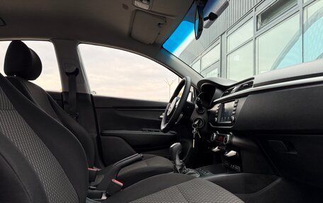 KIA Rio IV, 2018 год, 1 300 000 рублей, 7 фотография